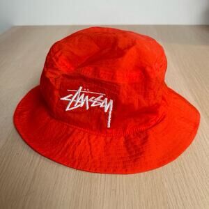 Stussy x Nike Bucket Hat Habanero Red - One Size